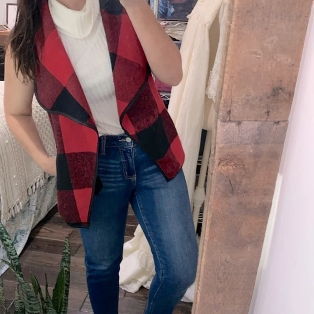 Red & black buffalo check knit vest
